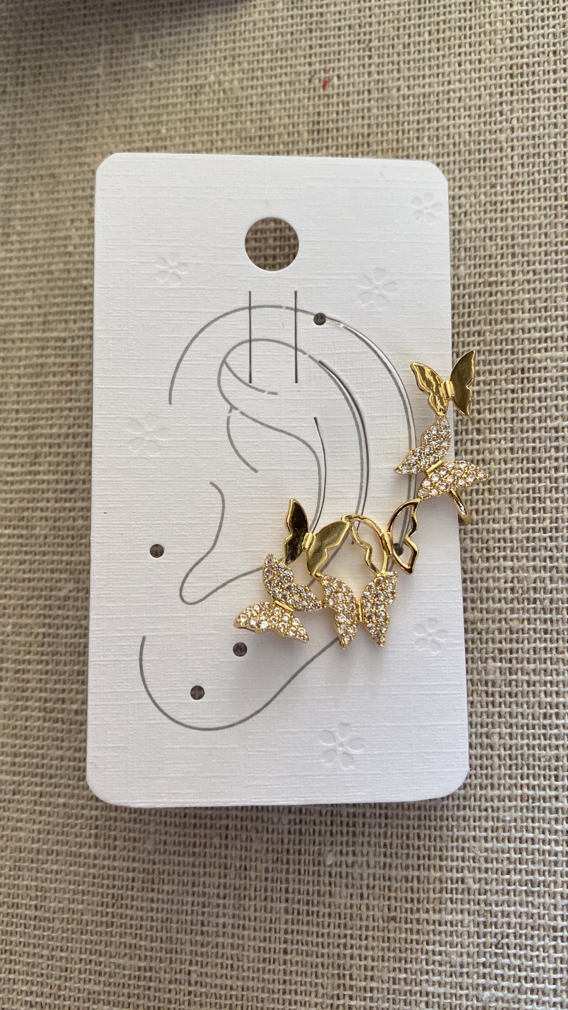 STATEMENT EARCUFFS