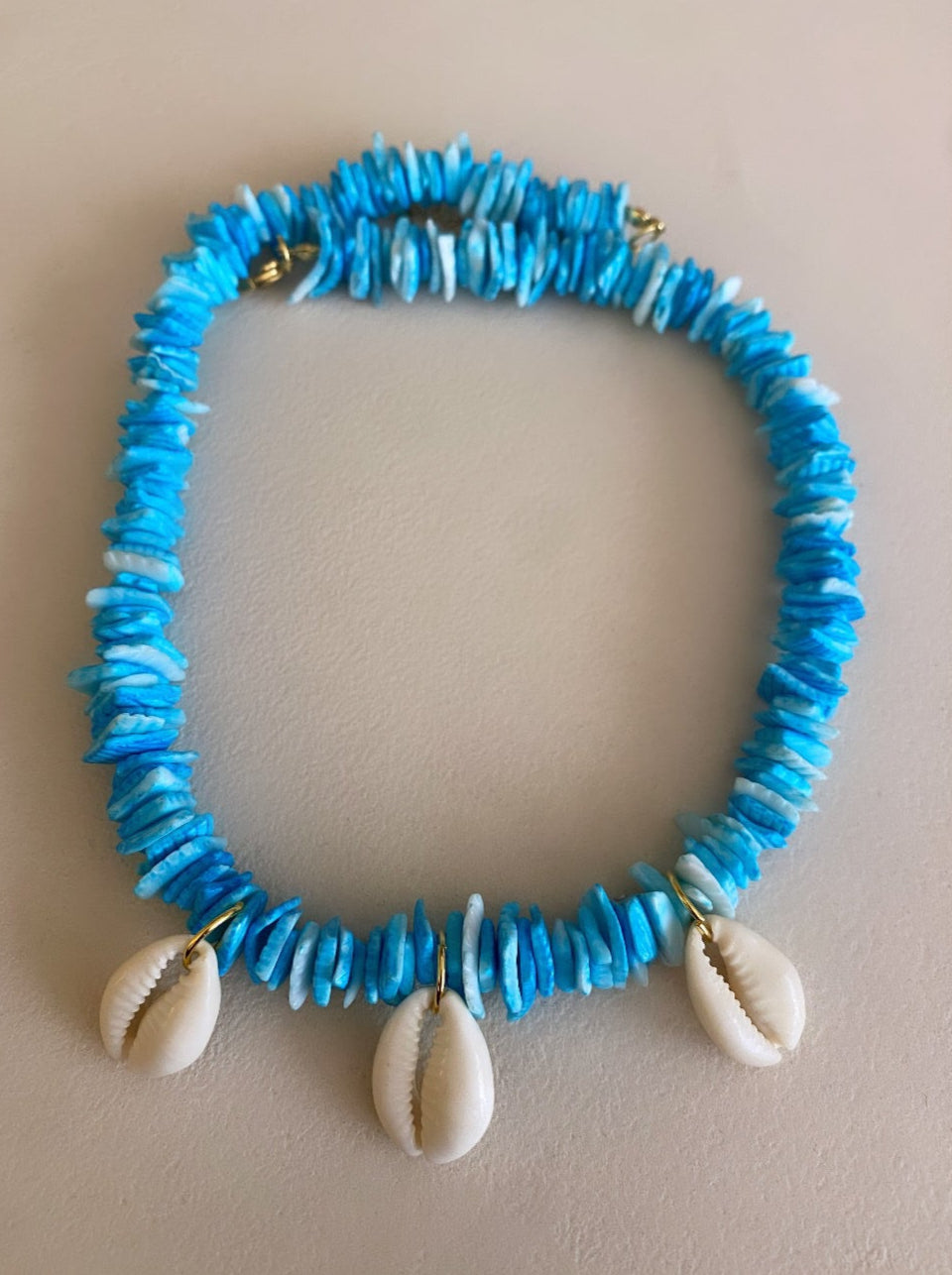 COQUILLAGE NECKLACE