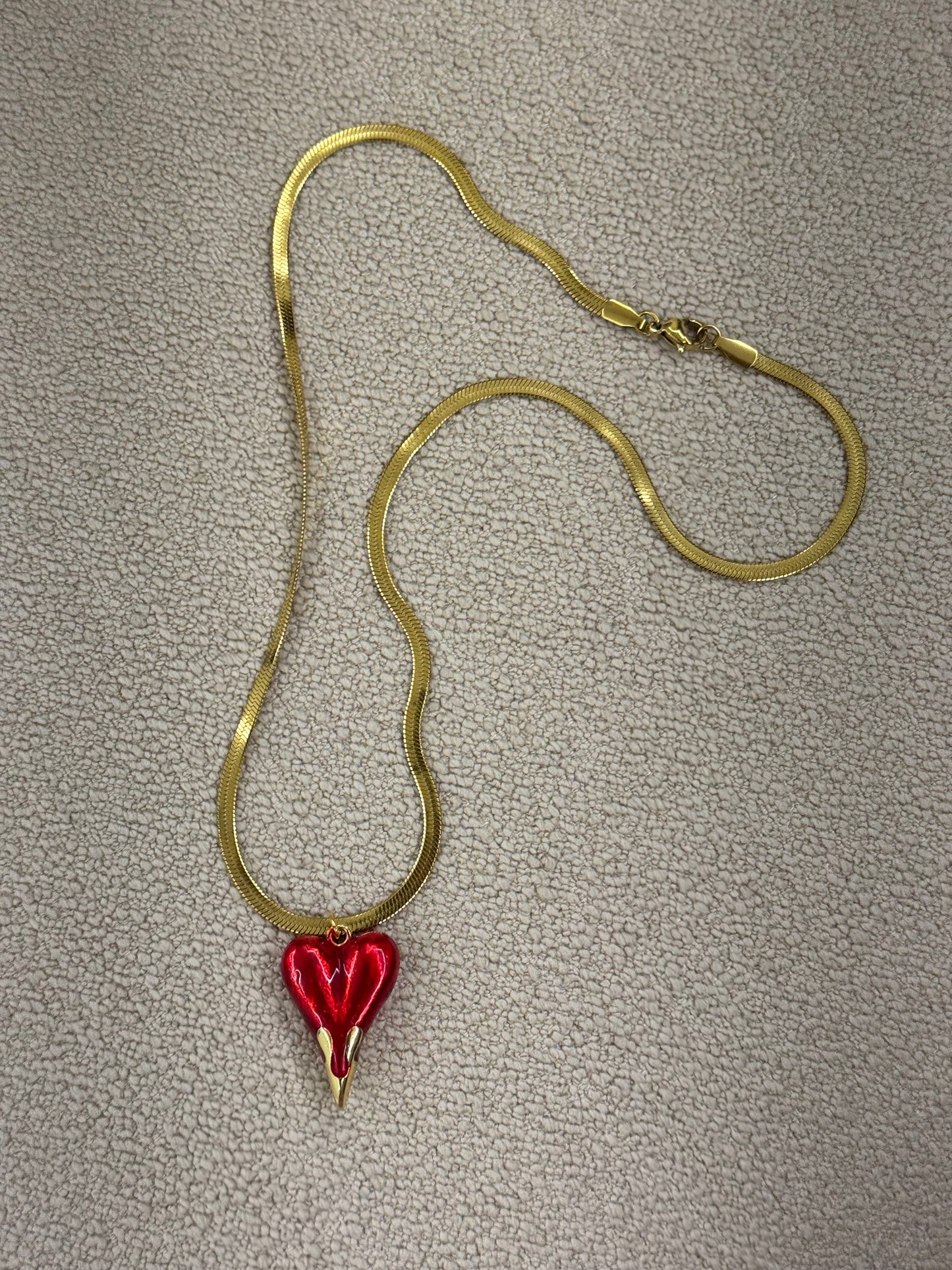 MELTED GOLDEN HEART NC