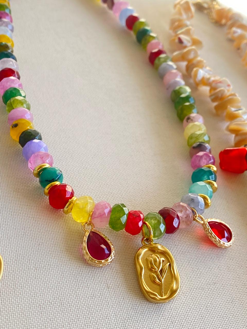 FLOWER OPAL NECKLACE