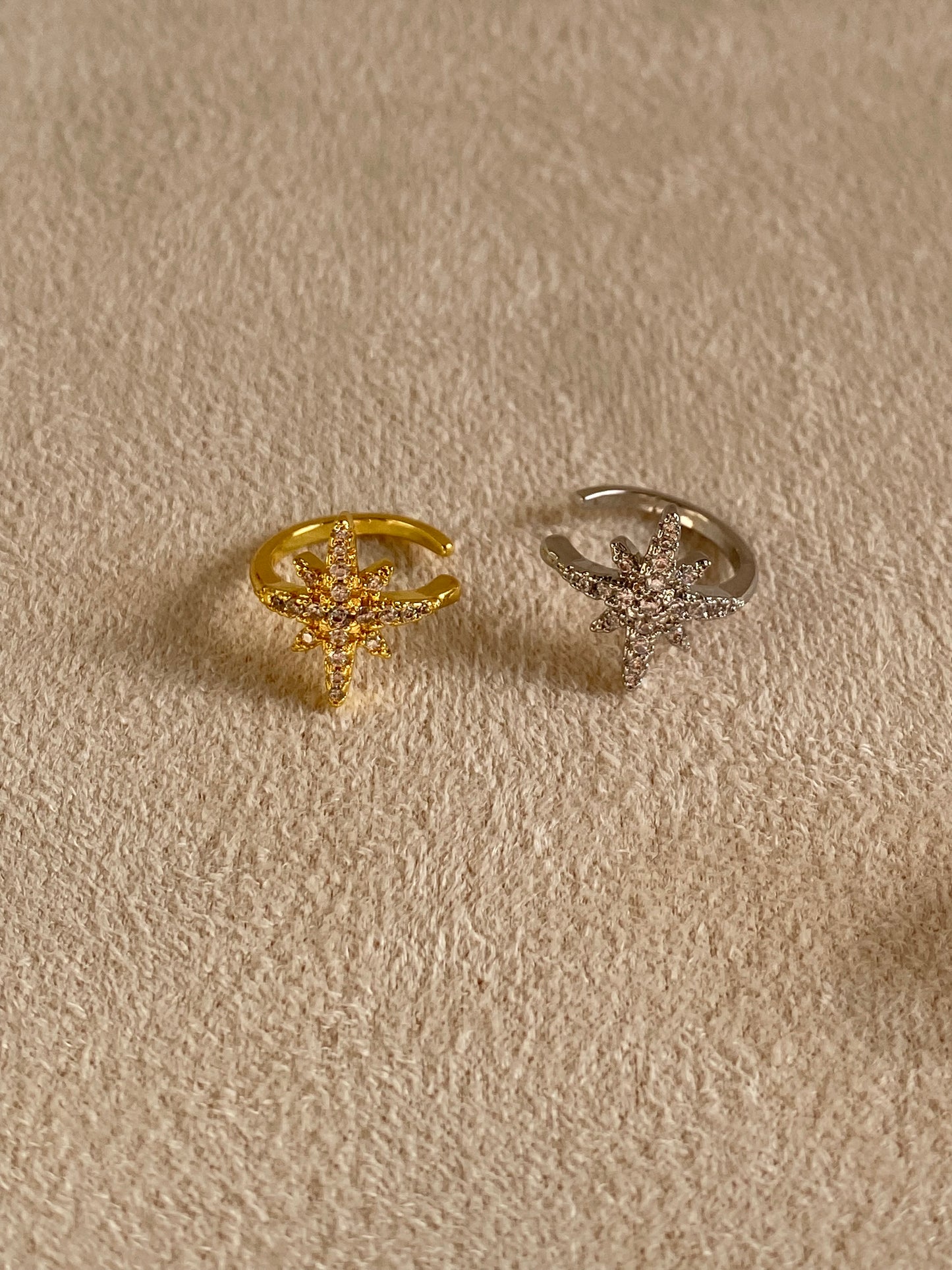 EARCUFF