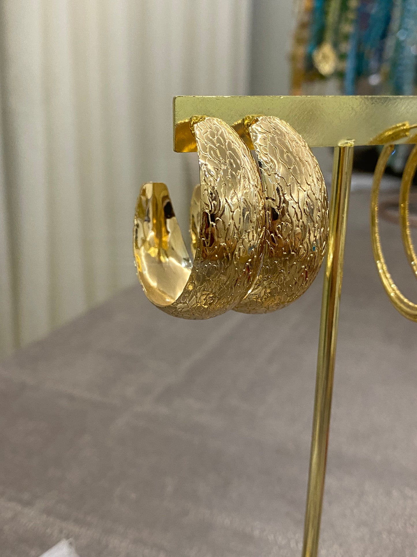 CHUNKY HOOPS