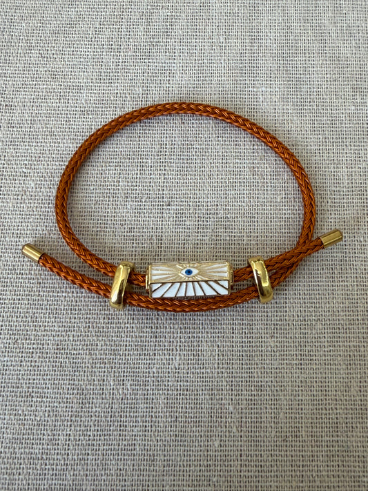 LUCKY CHARM BROWN BR