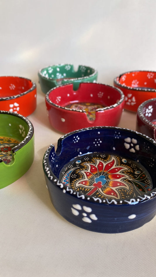 CERAMIC ASHTRAY