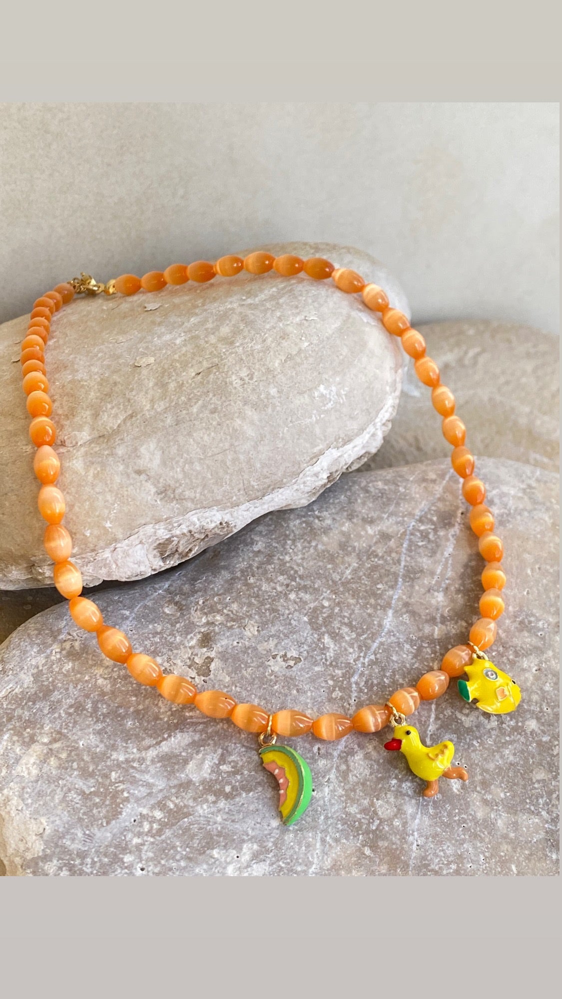 DUCK ORANGE NECKLACE